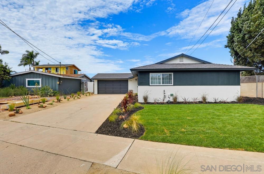 3162 Via Arcilla