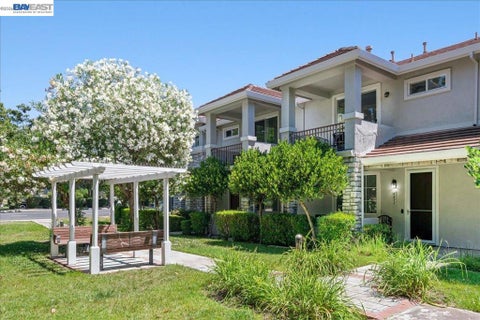 Photo of 4858 Swinford Ct, Dublin, CA 94568 (MLS # 41138774)
