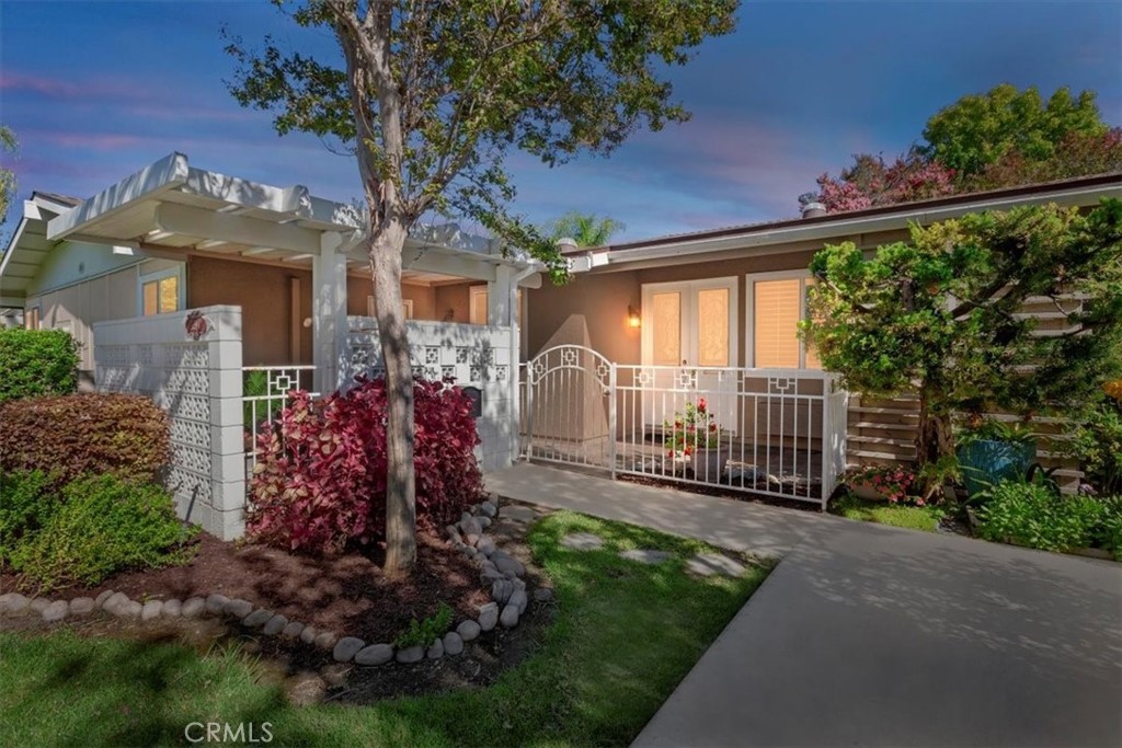 Imagine living in a beautifully remodeled 2-bedroom, 1-bathroom Cottage in the heart of Southern California's best-known climate, Orange County, for under $450K! The unit was fully remodeled in 2011, with new luxury vinyl plank flooring and fresh neutral-colored wall paint completed just a few weeks ago. It features an open-concept kitchen with stainless steel appliances, granite countertops, smooth ceilings, dual-pane windows, and sliding doors throughout. The large bathroom has been reconfigured to include a large bath, stall shower, washer/dryer, and a large skylight, with an additional door to the Master bathroom, creating a suite-like feel. Enjoy the extra door from the Master bedroom to the patio. Master bedroom has a separate heat pump with a remote control. The unit also features a lovely atrium and three solar tubes that provide plenty of natural light. Set in a peaceful, quiet area, this home offers a tranquil retreat, with a covered carport and guest parking nearby. Located within Laguna Woods Village, residents have access to a wide range of amenities, including Clubhouse 1 with an Olympic-sized swimming pool, Bocce Club, gym, archery range, and more. Enjoy the 27-hole championship golf course, 9-hole par-3 course, driving range, seven clubhouses, five swimming pools, a state-of-the-art fitness center, tennis and pickleball courts, walking trails, and arts & crafts studios. Laguna Woods is a gated 55+ community, just minutes from Laguna Beach and the Pacific Ocean.
Click on "Virtual Tour" and look at iGUIDE 3D tours, including floor plans, 360° images, and room dimensions. You will actually be able to place your furniture before even coming on the property.