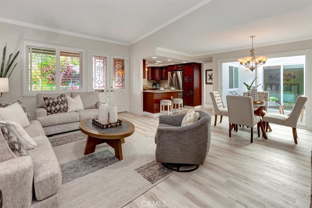 369 Avenida Castilla C