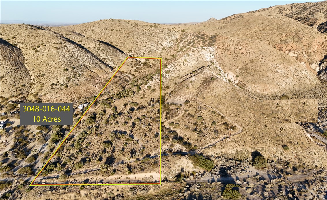 PN: 3048-016-044 Coordinates: 34.500528, -118.027056 10.02 Acres for sale in LA County. This parcel is located near the intersection of Cheseboro Road and Mt Emma Rd not far from Palmdale and Littlerock. This area is near the Littlerock Dam and the Four Points Swapmeet. Excellent views of the surround hills and desert.