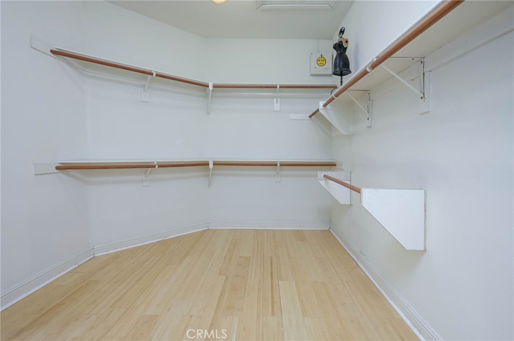 Montecito (VDV) (MONT) - Residential