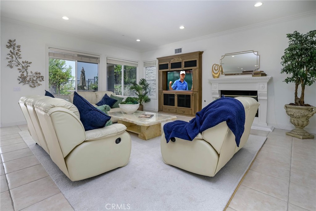 Montecito (VDV) (MONT) - Residential