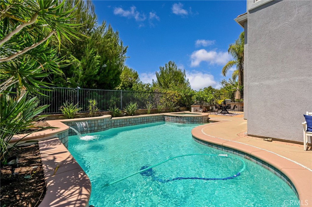 Montecito (VDV) (MONT) - Residential