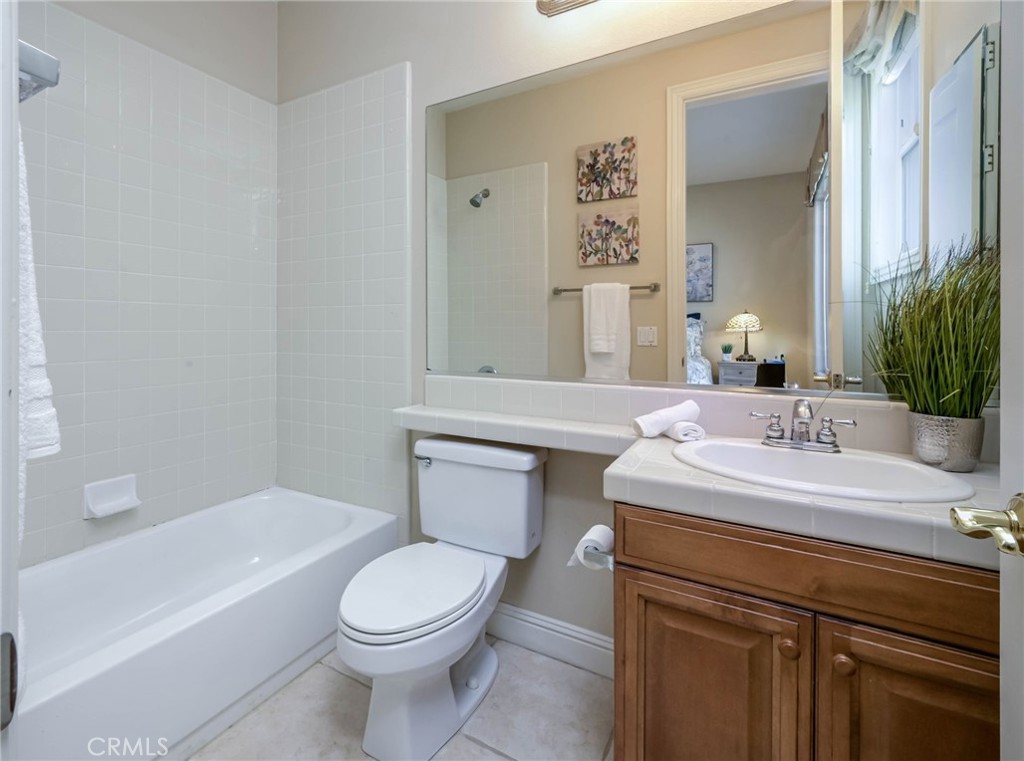 Montecito (VDV) (MONT) - Residential