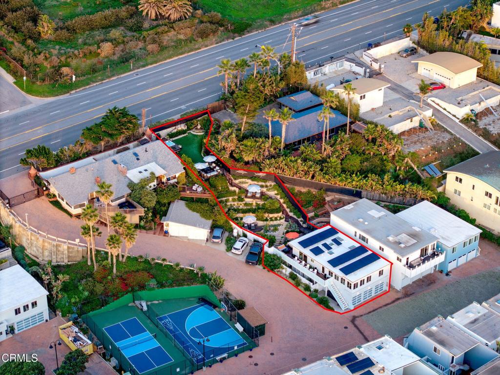 Properties 4 11770 Pacific Coast Highway U