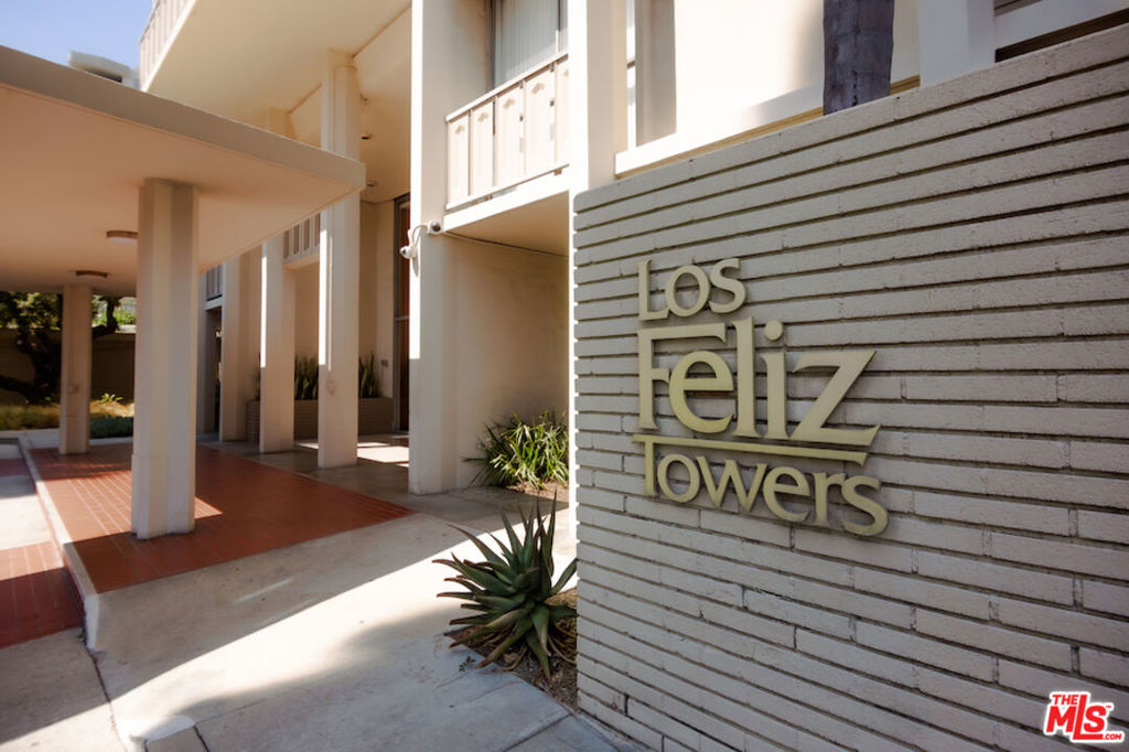 Properties 1 4411 Los Feliz Boulevard 702