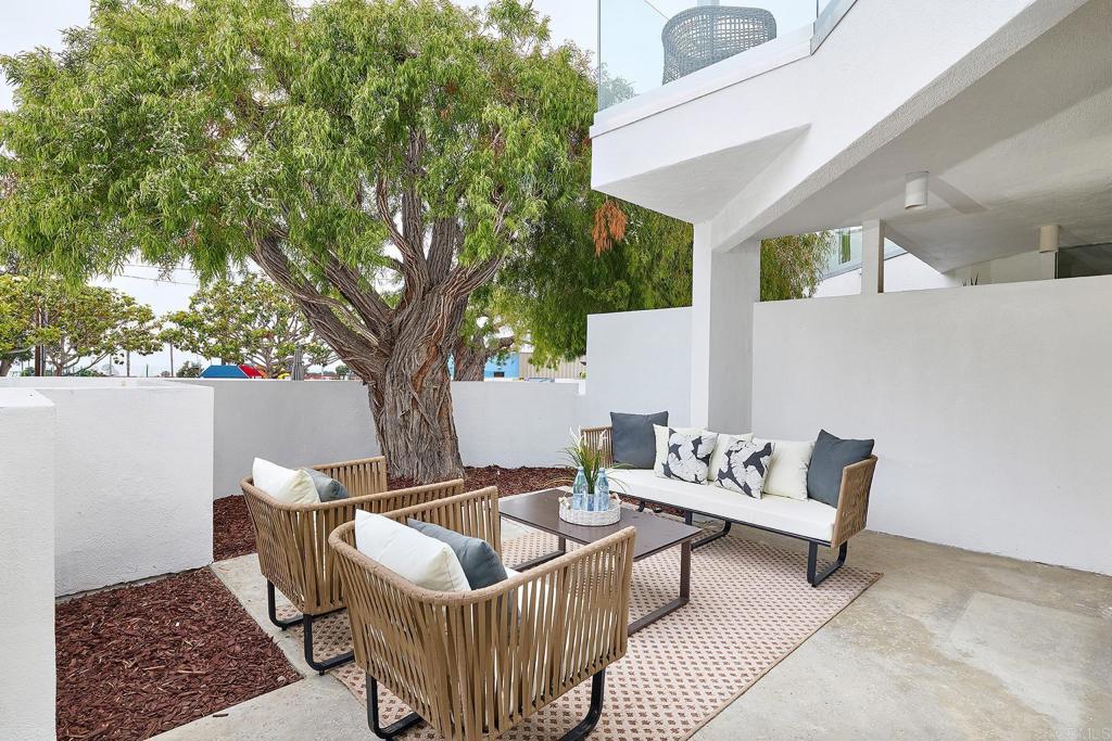 159 Mozart Avenue