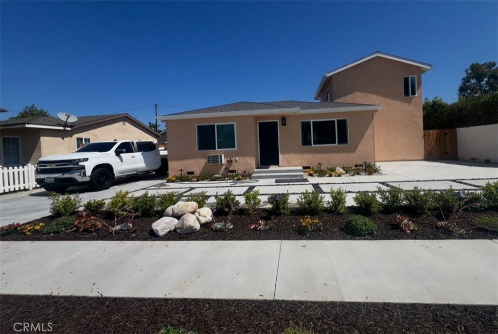 *****Welcome to 172 Flower Street, Unit A, Costa Mesa —THIS IS LIKE A BRAND NEW HOME THAT HAS NEVER BEEN PREVIOUSLY LIVED IN with a fully remodeled, detached front unit of a beautifully upgraded duplex property, offering modern comfort, thoughtful design, and a desirable coastal location. *****This stunning 3-bedroom, 3-bathroom home features a 1-car garage, additional parking in the private driveway, and a fully fenced backyard, perfect for relaxing or entertaining. Located at the front of a two-unit lot, this is Unit A; the rear unit (Unit B) is separately addressed and will access their home via the side gate located to the left of the garage. *****Step inside to discover a completely renovated interior with an open-concept layout and brand new finishes throughout. The newly designed kitchen features quartz countertops, shaker cabinets, stainless steel appliances, and an elegant tile backsplash. All three bathrooms have been updated with stylish tilework, new vanities, and modern fixtures.*****Each bedroom includes its own independent mini-split A/C and heating unit for personalized climate control. The home also includes new electrical wiring, a 200-amp upgraded main panel, and a 240V EV charging outlet for electric vehicle owners. ***** Additional highlights include:
-Brand new flooring throughout
-New dual-pane windows
-Recessed lighting
-Fresh interior and exterior paint
-Completely renovated kitchen and appliances
-Newly remodeled bathrooms
-Fully redone front and back landscaping
-Inside Laundry in First Floor Bathroom.
-Individual A/C Heater units in each bedtrom.
-220–240V standby outlet in driveway
-One-car garage with additional driveway parking
-Never occupied since remodel
*****The private fenced yard offers space for outdoor dining, or gardening. Please note: this listing is for Unit A only, and the lot square footage applies solely to this front unit. The rear unit (Unit B) is a separate residence on the same lot with its own designated access.
*****Located just minutes from the Pacific Ocean, and within walking distance to Mother’s Market, local shops, dining, and parks — this home offers both convenience and lifestyle.
*****Don’t miss your chance to own this turn-key, fully remodeled home in the heart of Costa Mesa — schedule your private showing today!