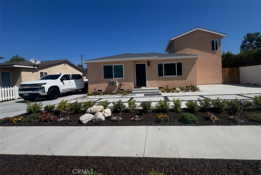 *****Welcome to 172 Flower Street, Unit A, Costa Mesa —THIS IS LIKE A BRAND NEW HOME THAT HAS NEVER BEEN PREVIOUSLY LIVED IN with a fully remodeled, detached front unit of a beautifully upgraded duplex property, offering modern comfort, thoughtful design, and a desirable coastal location. *****This stunning 3-bedroom, 3-bathroom home features a 1-car garage, additional parking in the private driveway, and a fully fenced backyard, perfect for relaxing or entertaining. Located at the front of a two-unit lot, this is Unit A; the rear unit (Unit B) is separately addressed and will access their home via the side gate located to the left of the garage. *****Step inside to discover a completely renovated interior with an open-concept layout and brand new finishes throughout. The newly designed kitchen features quartz countertops, shaker cabinets, stainless steel appliances, and an elegant tile backsplash. All three bathrooms have been updated with stylish tilework, new vanities, and modern fixtures.*****Each bedroom includes its own independent mini-split A/C and heating unit for personalized climate control. The home also includes new electrical wiring, a 200-amp upgraded main panel, and a 240V EV charging outlet for electric vehicle owners. ***** Additional highlights include:
-Brand new flooring throughout
-New dual-pane windows
-Recessed lighting
-Fresh interior and exterior paint
-Completely renovated kitchen and appliances
-Newly remodeled bathrooms
-Fully redone front and back landscaping
-Inside Laundry in First Floor Bathroom.
-Individual A/C Heater units in each bedtrom.
-220–240V standby outlet in driveway
-One-car garage with additional driveway parking
-Never occupied since remodel
*****The private fenced yard offers space for outdoor dining, or gardening. Please note: this listing is for Unit A only, and the lot square footage applies solely to this front unit. The rear unit (Unit B) is a separate residence on the same lot with its own designated access.
*****Located just minutes from the Pacific Ocean, and within walking distance to Mother’s Market, local shops, dining, and parks — this home offers both convenience and lifestyle.
*****Don’t miss your chance to own this turn-key, fully remodeled home in the heart of Costa Mesa — schedule your private showing today!