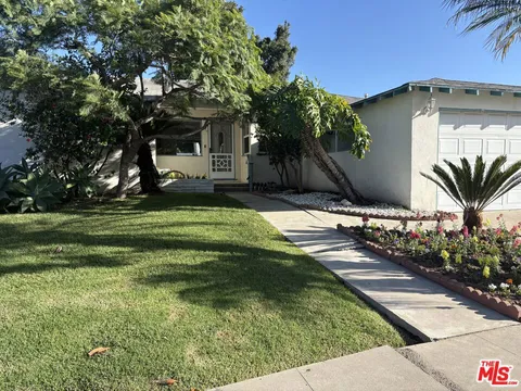 7024 Kentwood Avenue, Los Angeles, CA 90045 - MLS#: 25596959