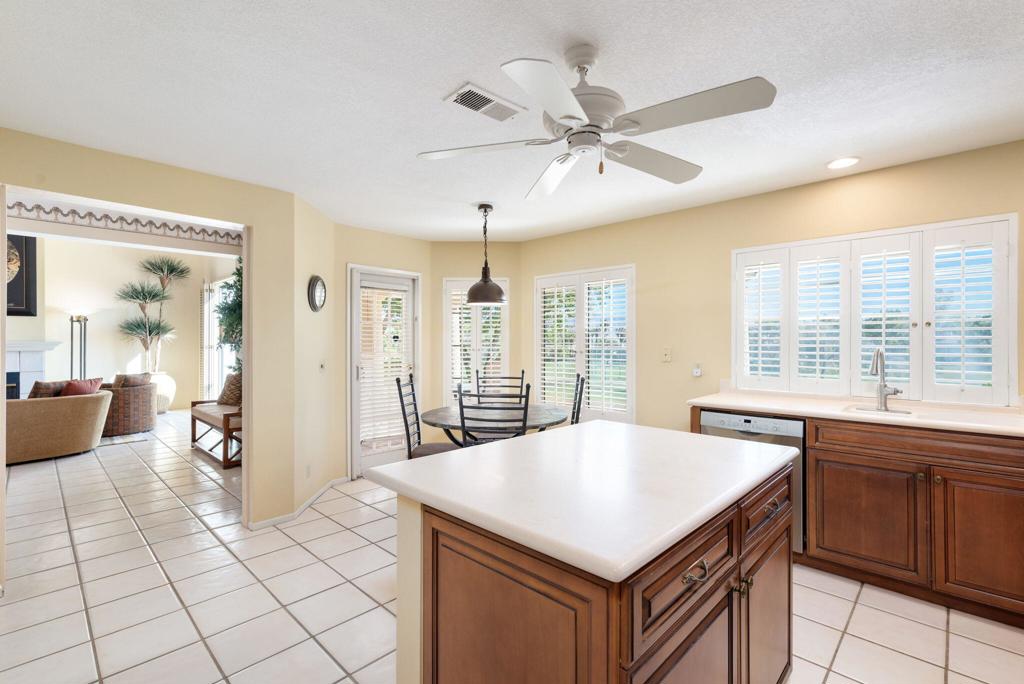 Desert Falls C.C. - Residential Lease