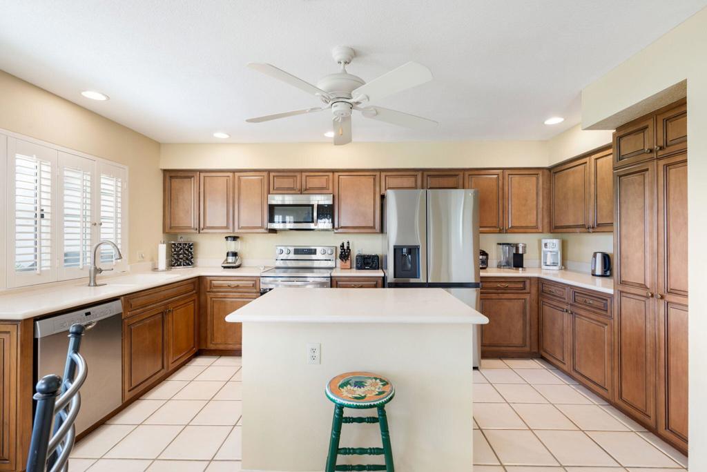 Desert Falls C.C. - Residential Lease