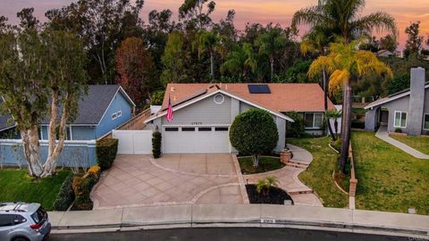 Photo of 27875 Abadejo, Mission Viejo, CA 92692 (MLS # NDP2602056)