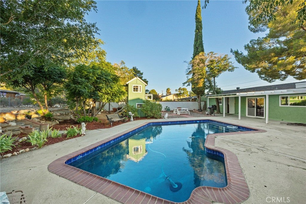 4817 Quartz Hill Rd