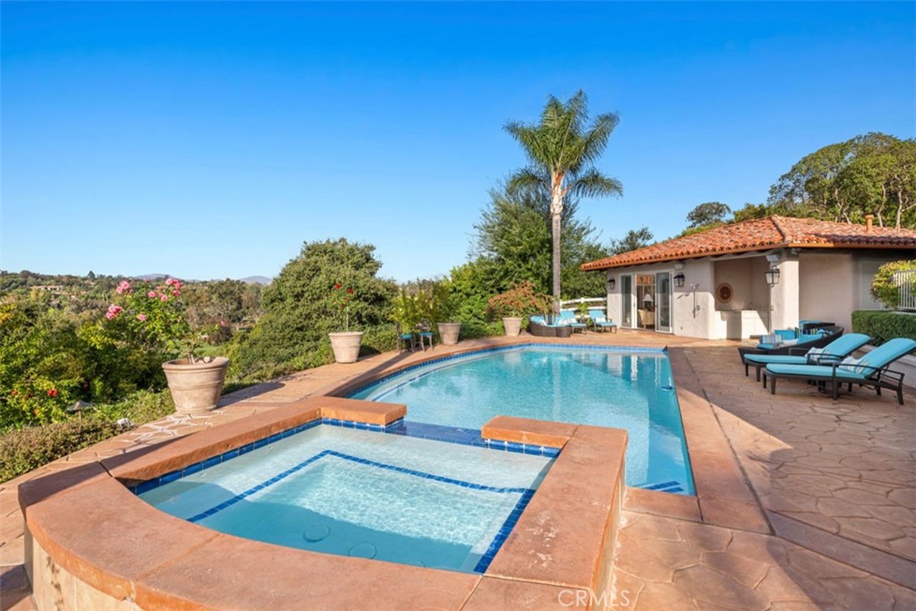 Rancho Santa Fe - Residential