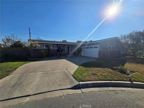 Photo of 12192 Carthay Circle, Garden Grove, CA 92841 (MLS # OC26095562)