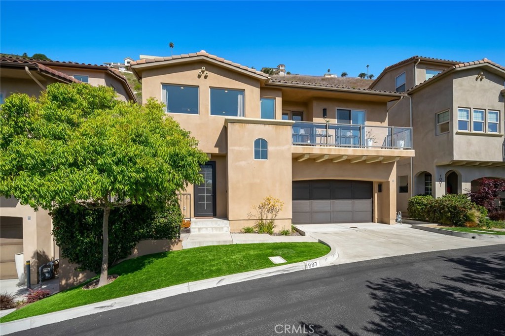 997 Canyon Lane