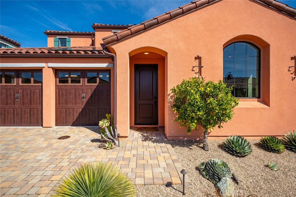 342 Tresana Lane