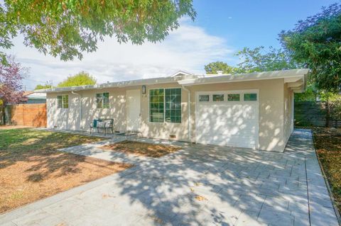 Photo of 1304 Modoc Avenue, Menlo Park, CA 94025 (MLS # ML82024834)
