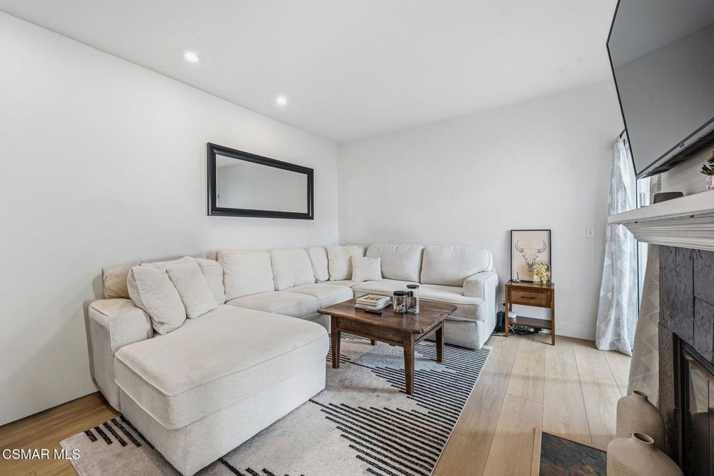 513 Water Oak Lane B