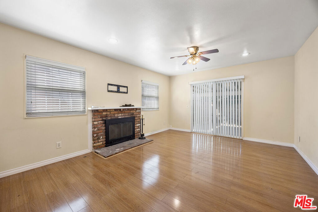 4201 Franklin Avenue
