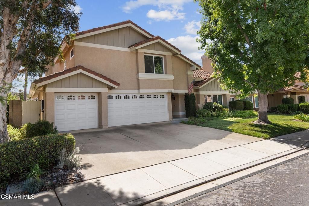 Photo of 12490 Spring Creek Road, Moorpark, CA 93021 (MLS # 225005072)