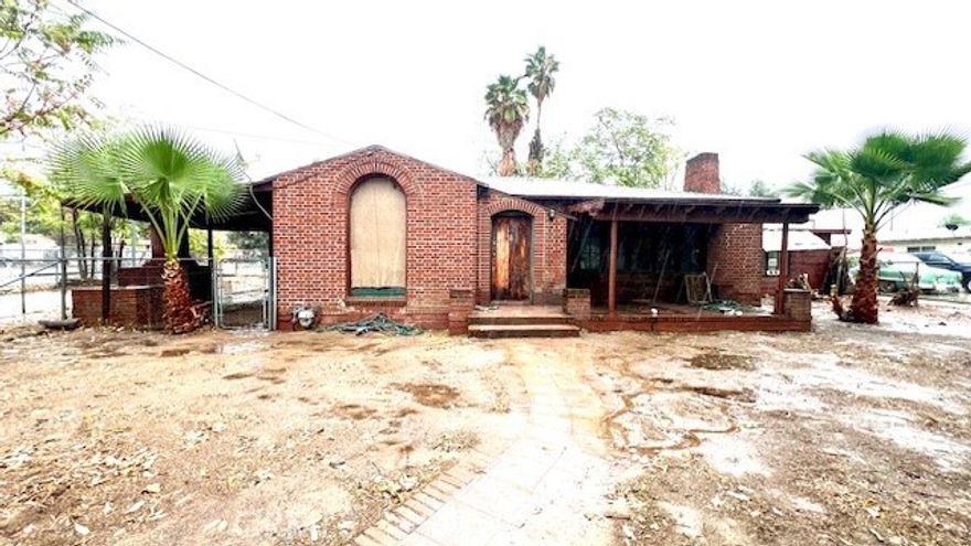 This 1927 charming 3 bedroom, 2 bath, 1400 square foot home, is situated on a large corner lot with ample parking space and a detached garage. This property is ready for your personal touch and upgrades. A must see property.