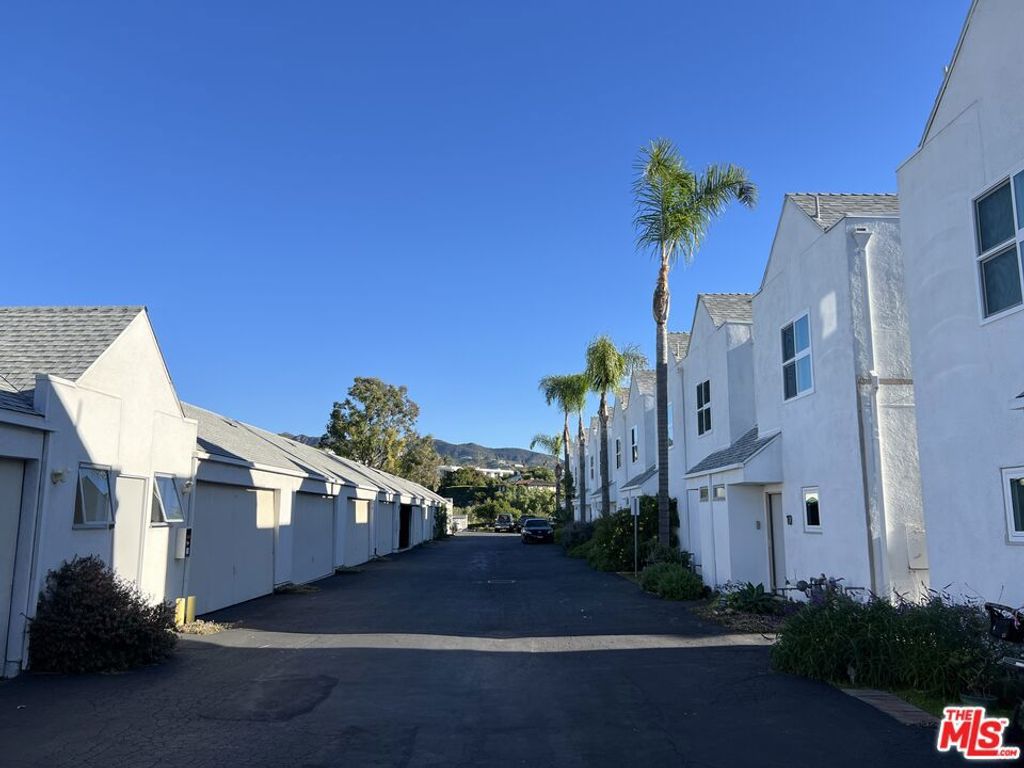 Photo of 28711 Pacific Coast Highway #10, Malibu, CA 90265 (MLS # 25629255)