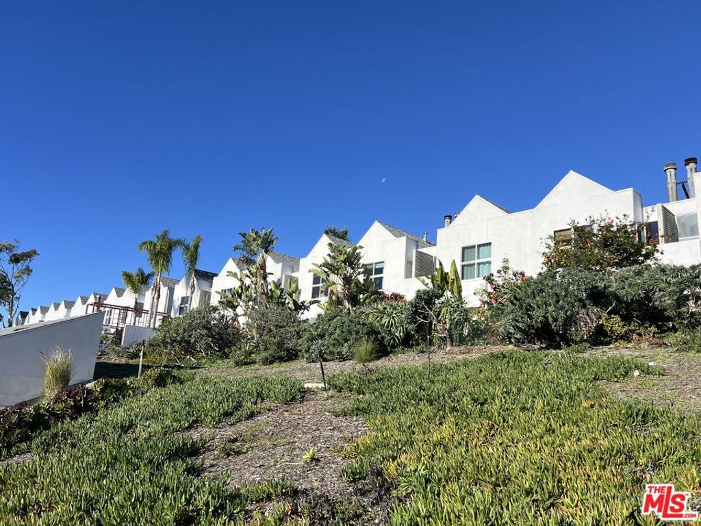 Photo of 28711 Pacific Coast Highway #10, Malibu, CA 90265 (MLS # 25629255)