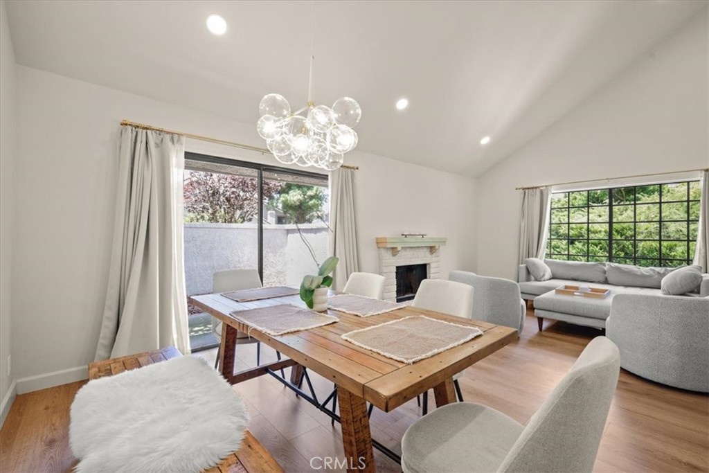 Oak Park (867) - Residential