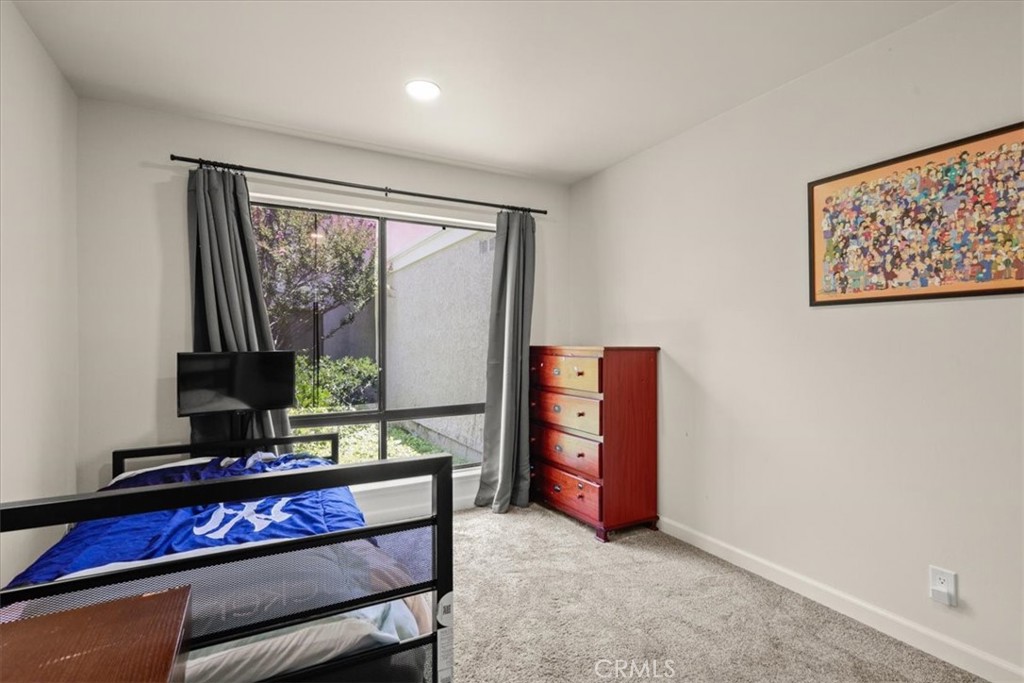 Oak Park (867) - Residential