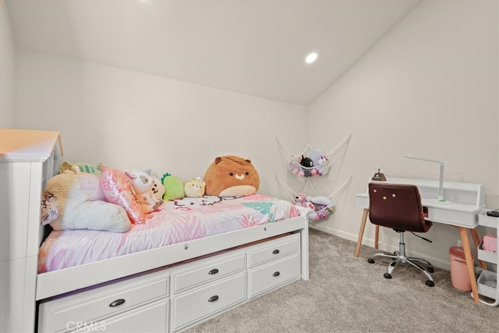 Oak Park (867) - Residential