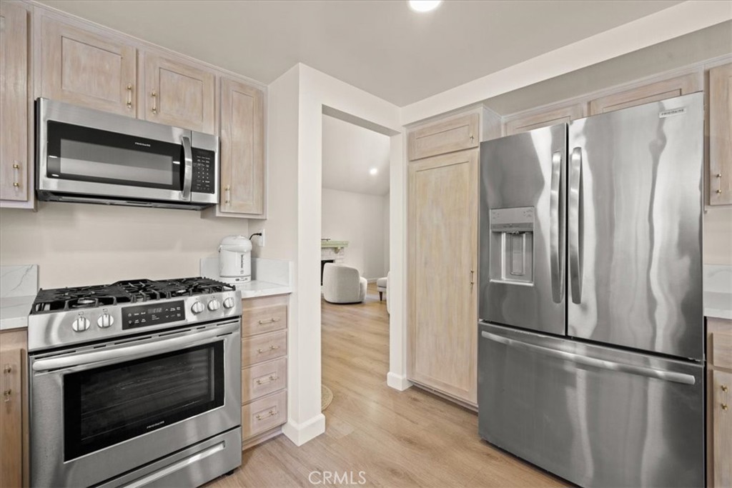 Oak Park (867) - Residential
