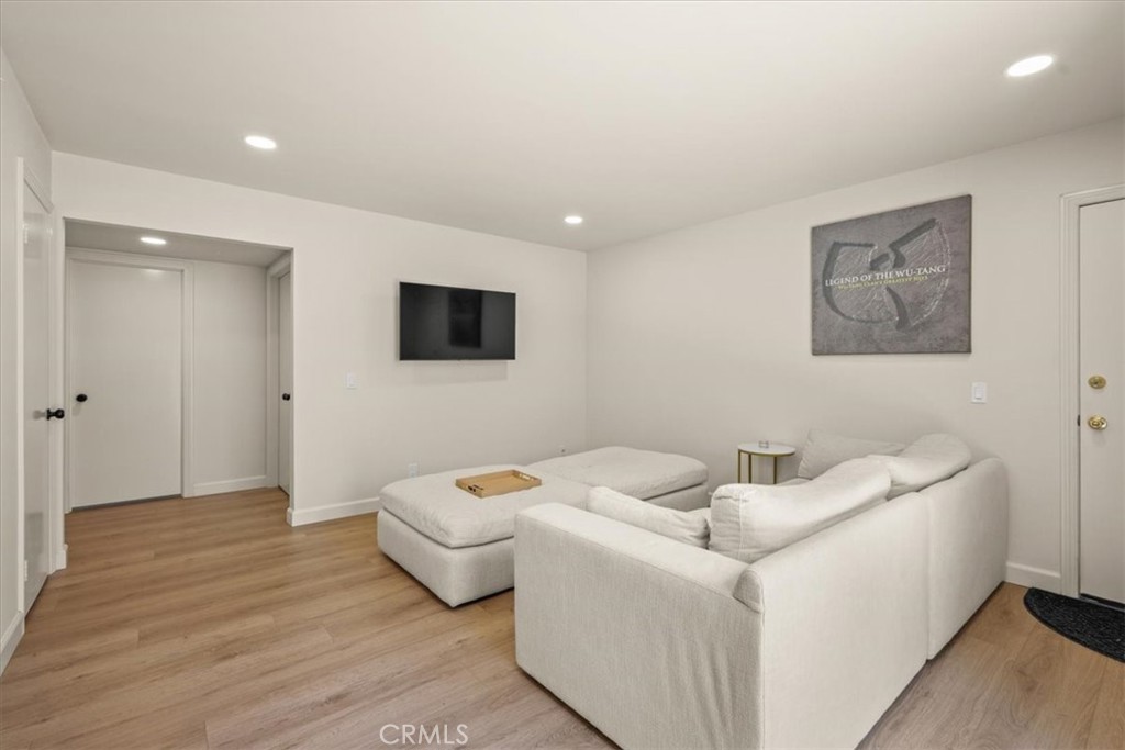 Oak Park (867) - Residential
