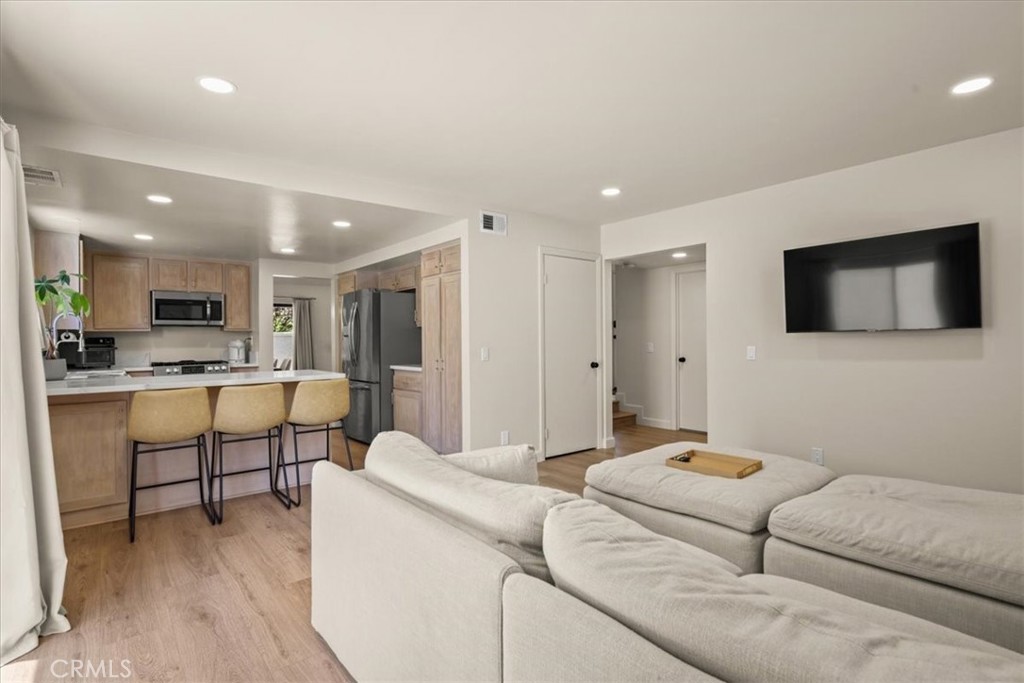 Oak Park (867) - Residential