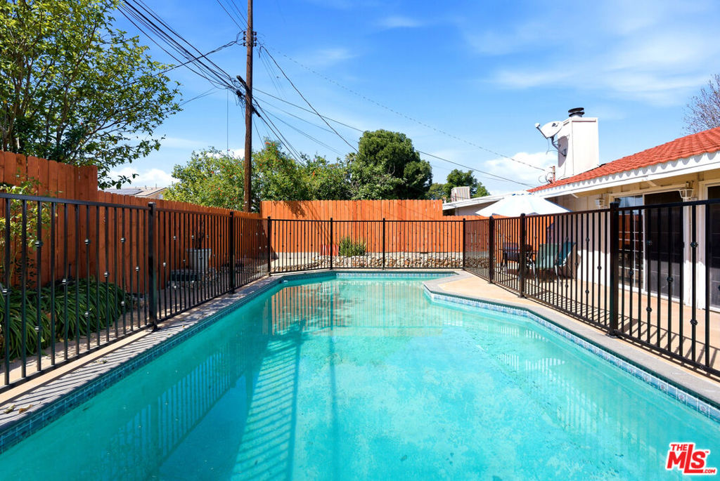 15708 Horace Street