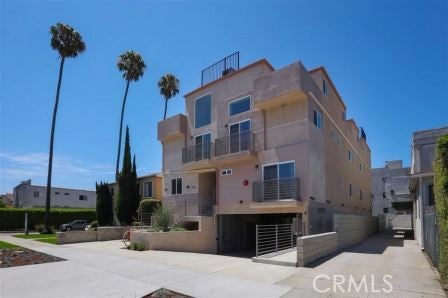 Photo of 2585 S Sepulveda Boulevard #5, Los Angeles, CA 90064 (MLS # SB26181785)