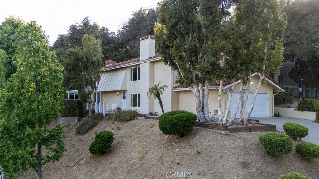 2321 Via Saldivar ST