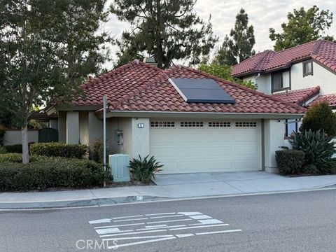 Photo of 6 Fabriano, Irvine, CA 92620 (MLS # OC26119023)