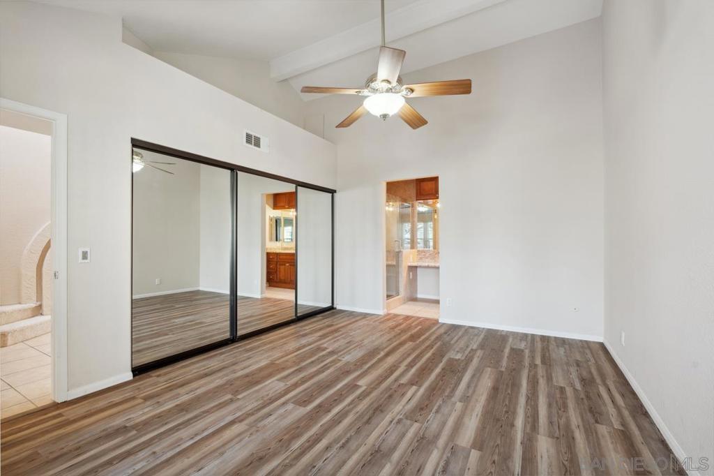 15905 Avenida Villaha 81