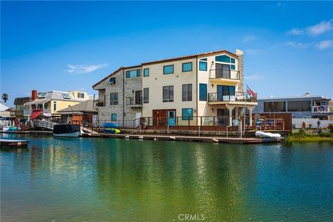 Photo of 16857 Bayview Dr #A, Huntington Beach, CA 90742 (MLS # OC26011433)