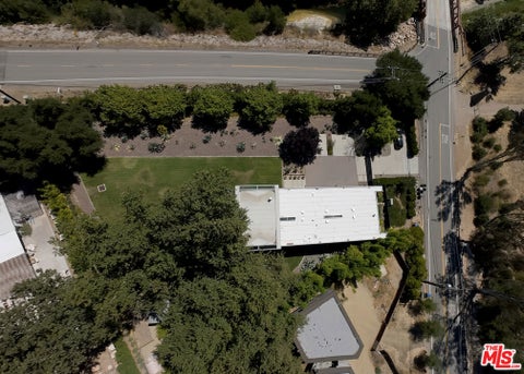 Tiny photo for 30047 Mulholland Highway, Agoura Hills, CA 91301 (MLS # 26859723)
