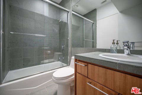 Tiny photo for 30047 Mulholland Highway, Agoura Hills, CA 91301 (MLS # 26859723)