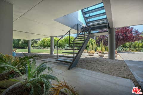 Tiny photo for 30047 Mulholland Highway, Agoura Hills, CA 91301 (MLS # 26859723)