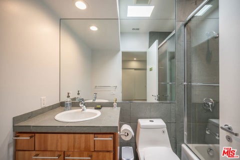 Tiny photo for 30047 Mulholland Highway, Agoura Hills, CA 91301 (MLS # 26859723)