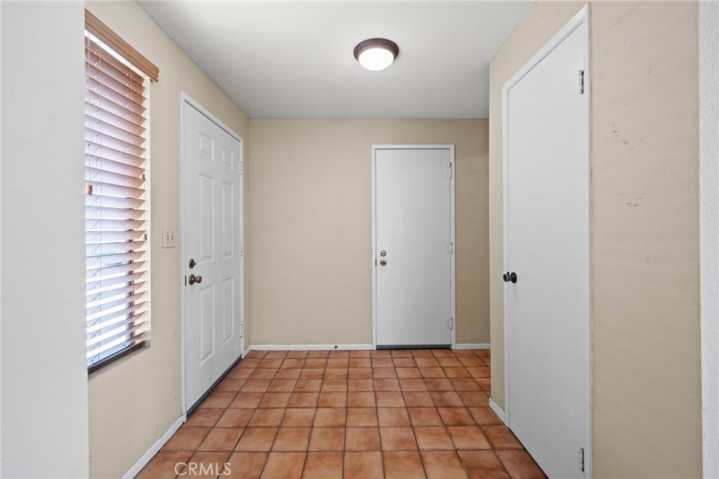 8537 Snow White Drive