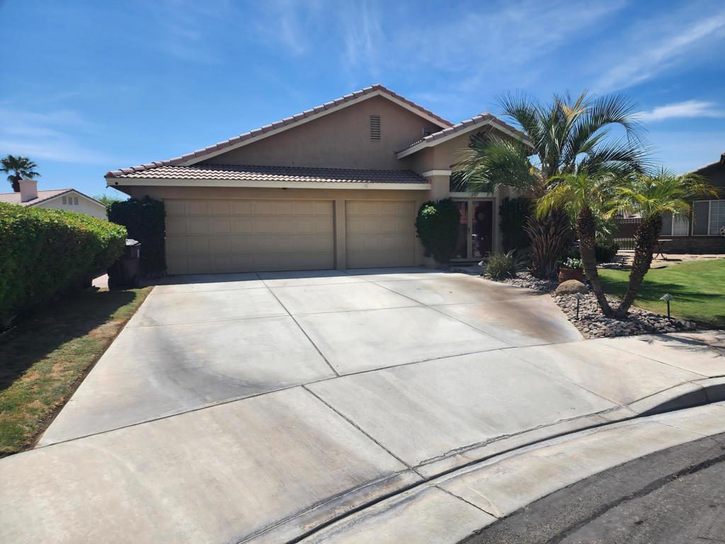 45400 Ashwood Court