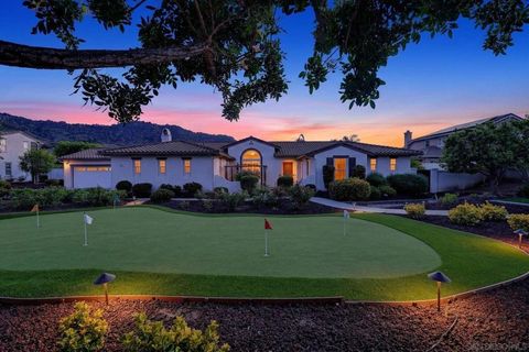 Photo of 14713 Interlachen Ter Ter, Valley Center, CA 92082 (MLS # 260008399SD)