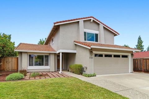 Photo of 1733 Cheney Drive, San Jose, CA 95128 (MLS # ML82041870)
